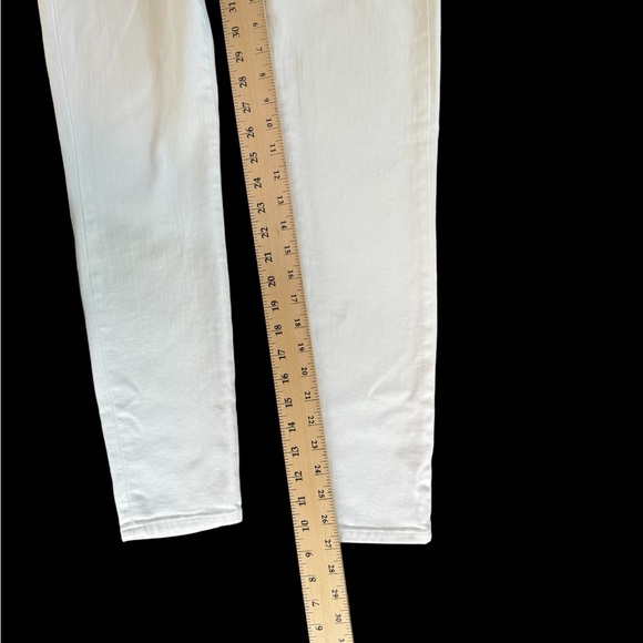 White Hudson Jeans - Picture 12 of 12